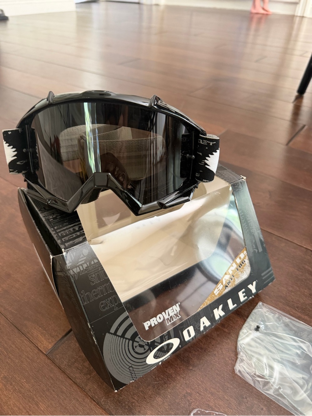 Oakley Black Goggles with Dark Mirrored Lens